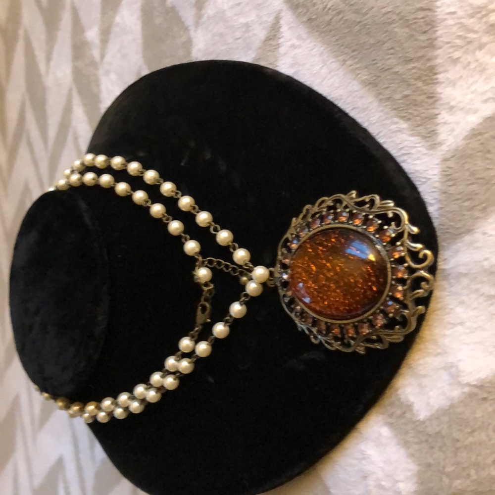 Necklace - Picture 2 of 3